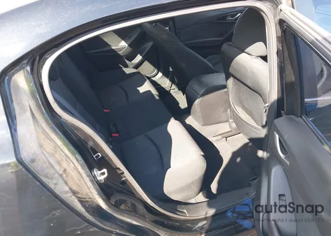 2014 Mazda Mazda3 I Touring из США, поврежденный, VIN JM1BM1V77E1127287